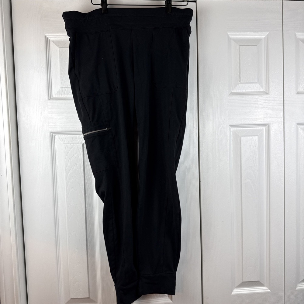 Athleta Jogger Pants Medium Black Jogger Style Elastic Waist Drawstring RN#54023